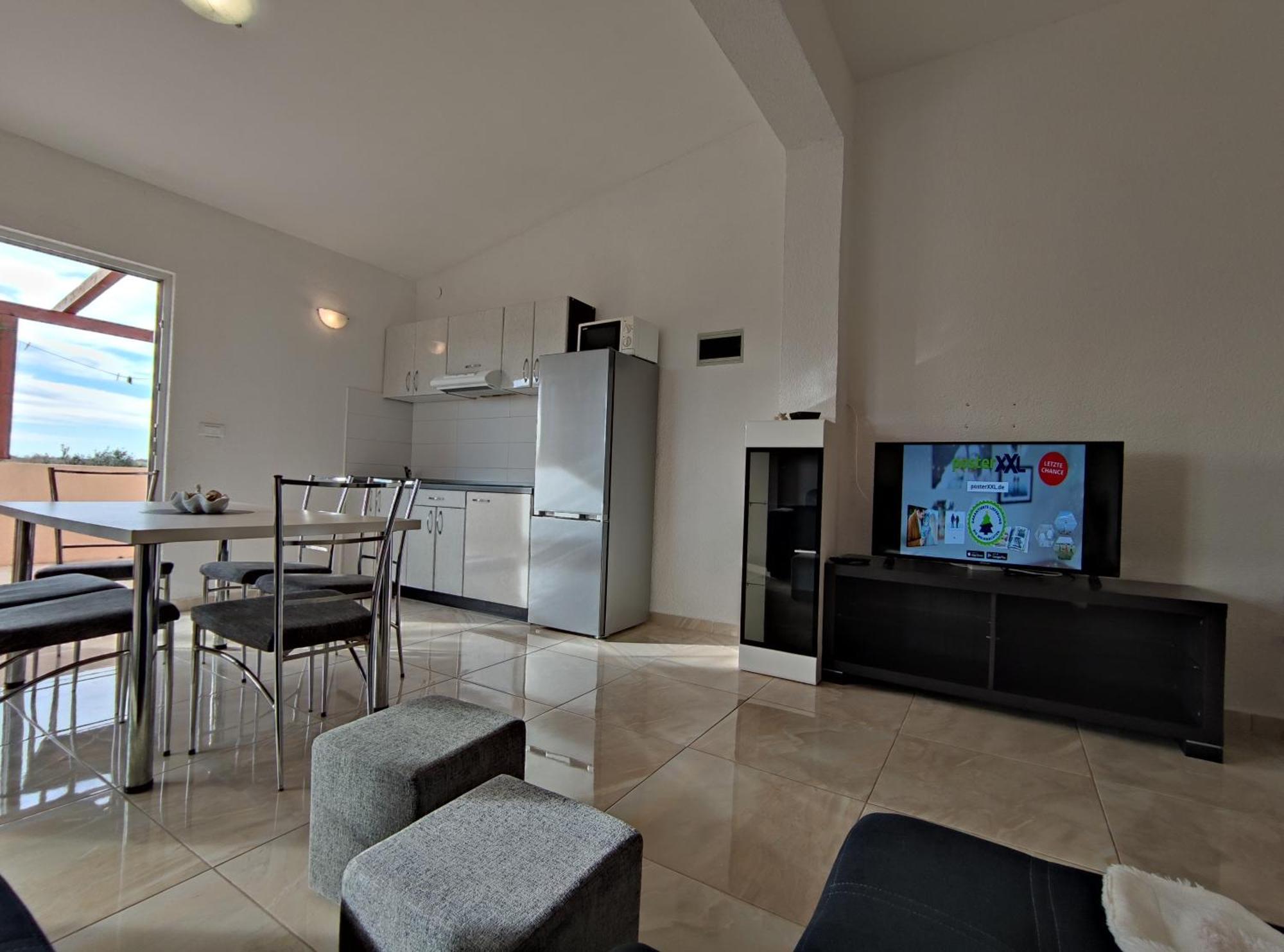 Apartments Beba بريفلاكا الغرفة الصورة