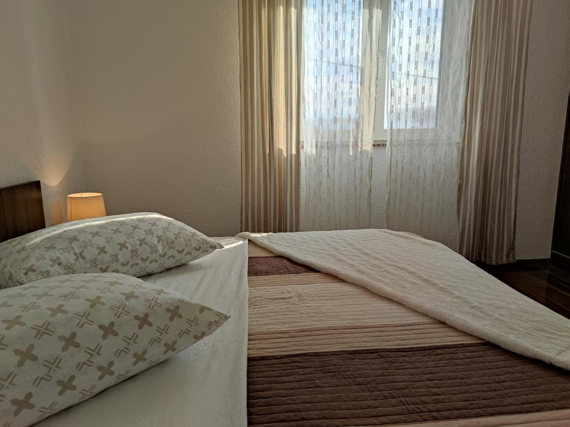 Apartments Beba بريفلاكا الغرفة الصورة